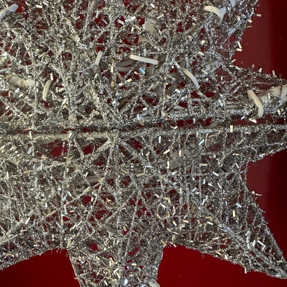 NWT Holiday Time Silver Star Light-Up Tree Topper - Picture 4 of 14